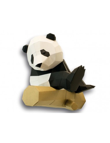 Le Grand Panda sur branche en papier 3D en linge